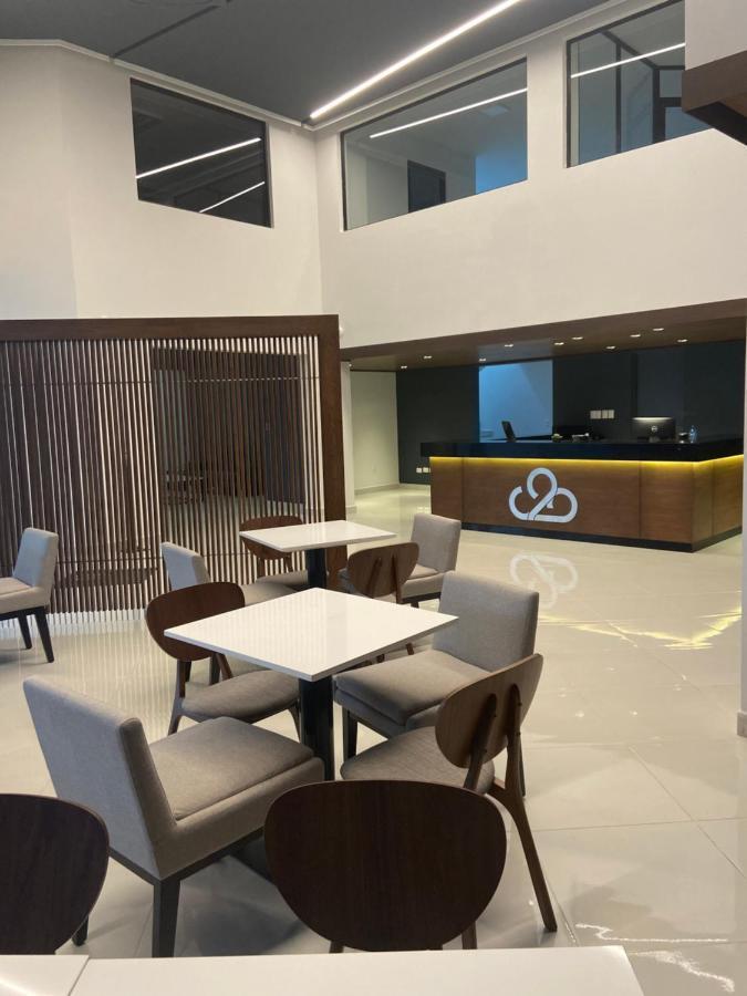 Hotel Nuve Gomez Palacio Екстериор снимка