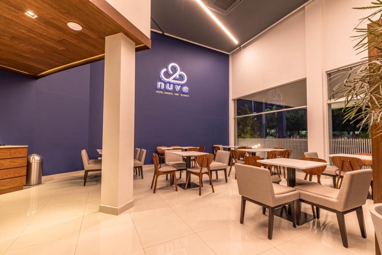 Hotel Nuve Gomez Palacio Екстериор снимка