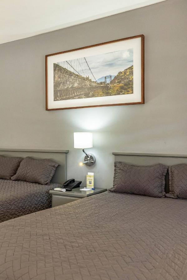 Hotel Nuve Gomez Palacio Екстериор снимка